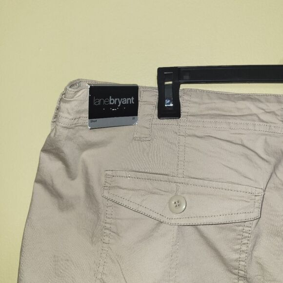 New Lane Bryant Khaki Shorts 22 - Picture 6 of 11